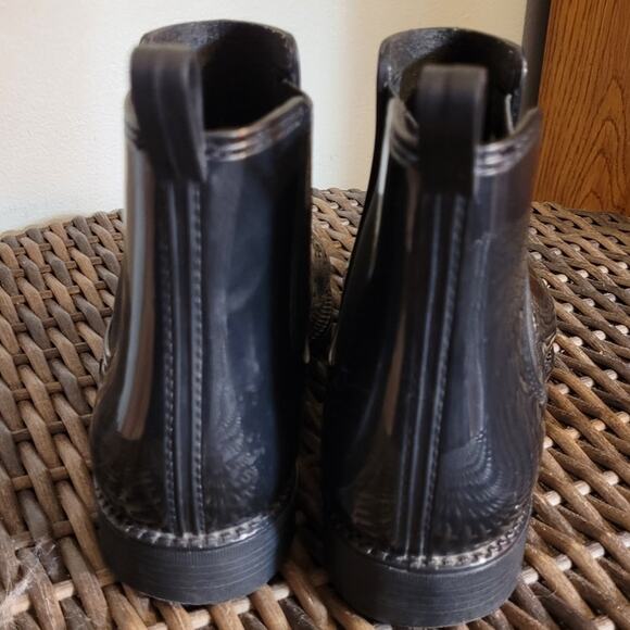 HENRY FERRERA Marsala Black Vegan Patent Leather Rain Boots 8 Waterproof Ankle - Picture 5 of 10